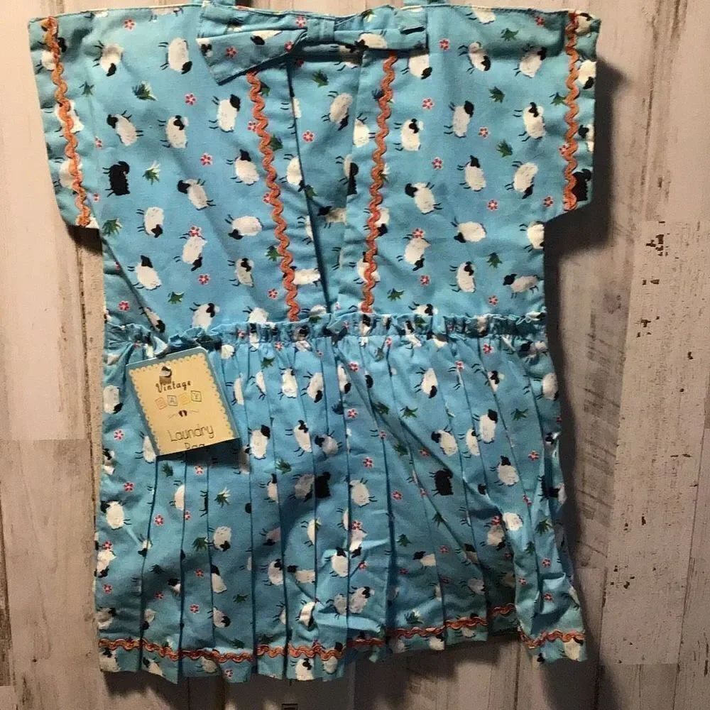 Vintage, baby, laundry bag, he or she can count sheep To go to sleep 